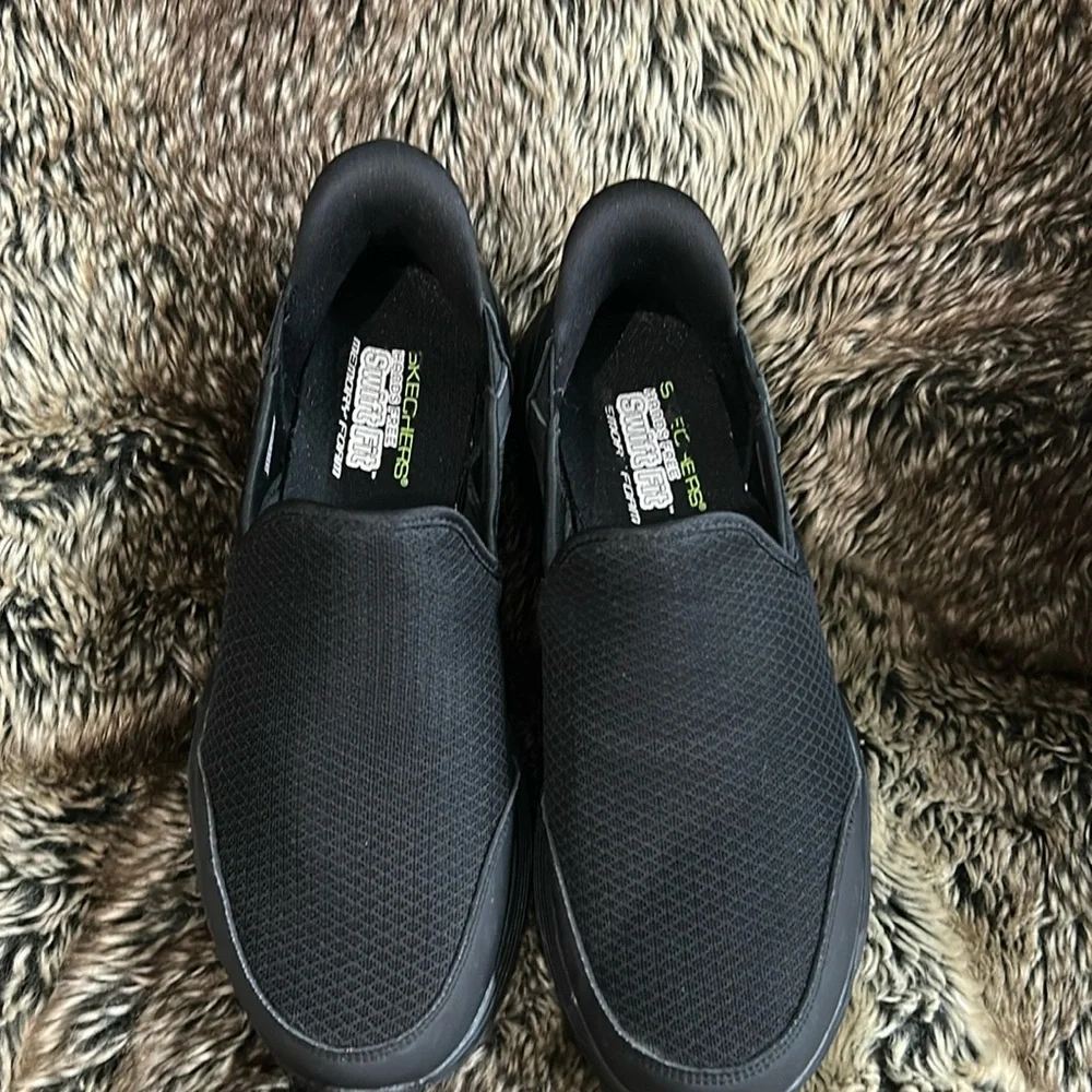 Men’s Skechers Hands Free Swift Fit Shoes - Picture 9 of 14